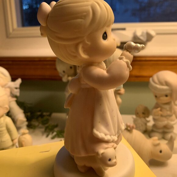 Vintage Collectible Precious Moments "Memories Are Made Of This" Figurine 529982 - Picture 4 of 4